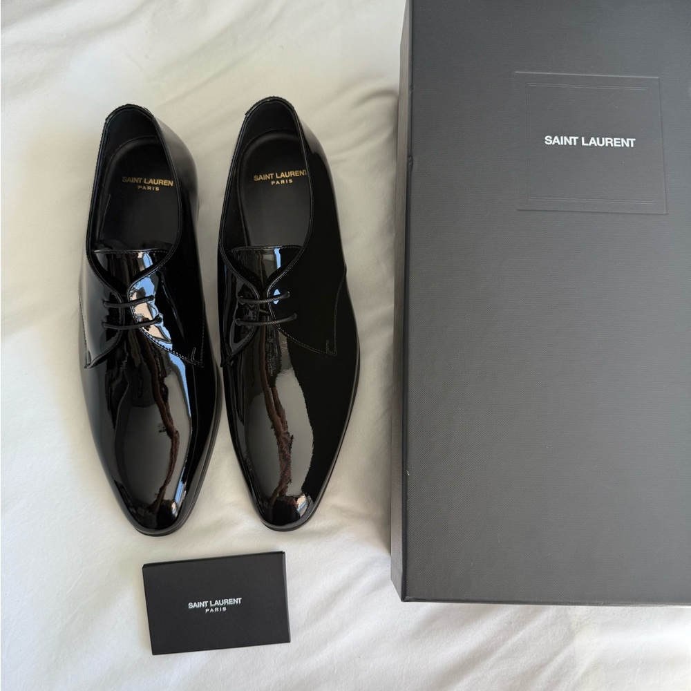 Saint Laurent Men's Glossy Black patent Oxfords